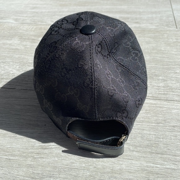 Gucci GG Canvas Baseball Hat - Picture 2 of 2